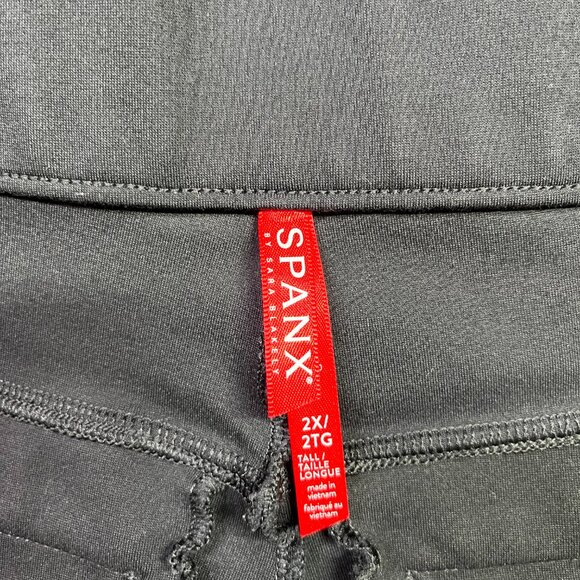 Spanx Plus Size 2X Tall Black Pull-On Ponte Flare Pants Tummy Control Seamed - Picture 2 of 8